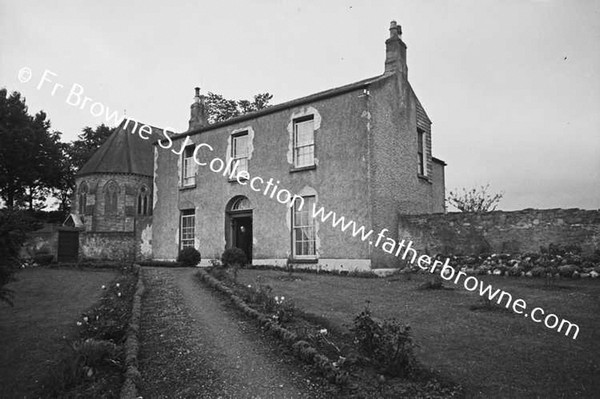 BLACKSMITH SHOEING HOUSE